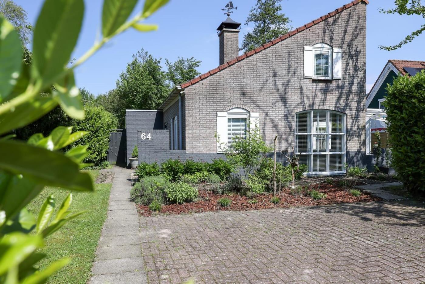 Hello Zeeland - Vakantiehuis De Elf Boompjes 64 Bruinisse Dış mekan fotoğraf